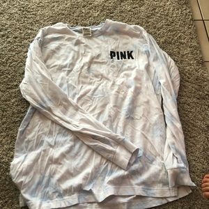VS pink long sleeve T-shirt